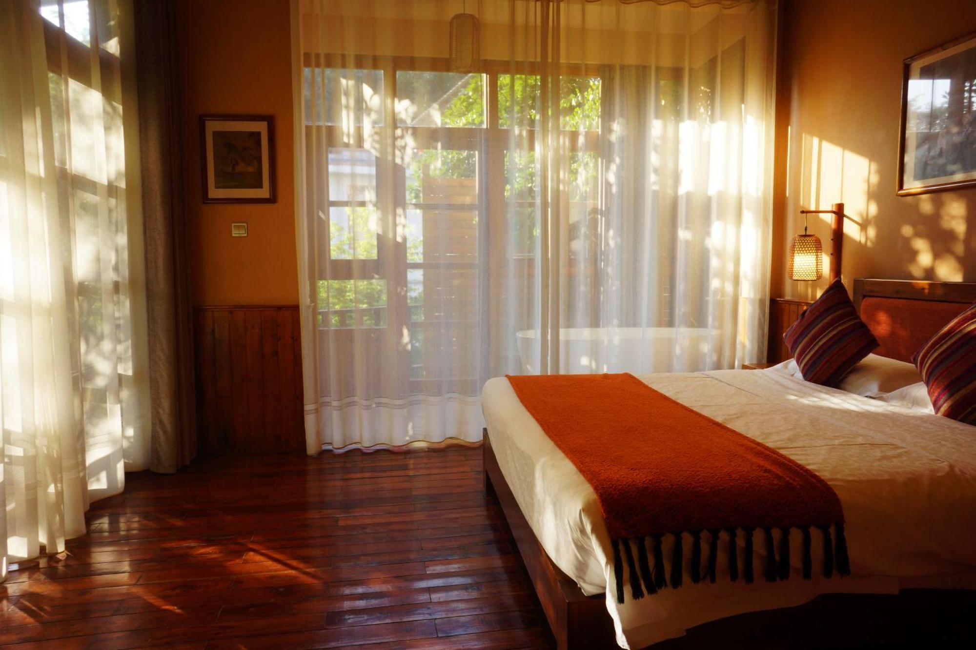 Moondance Boutique Resort Yangshuo Extérieur photo