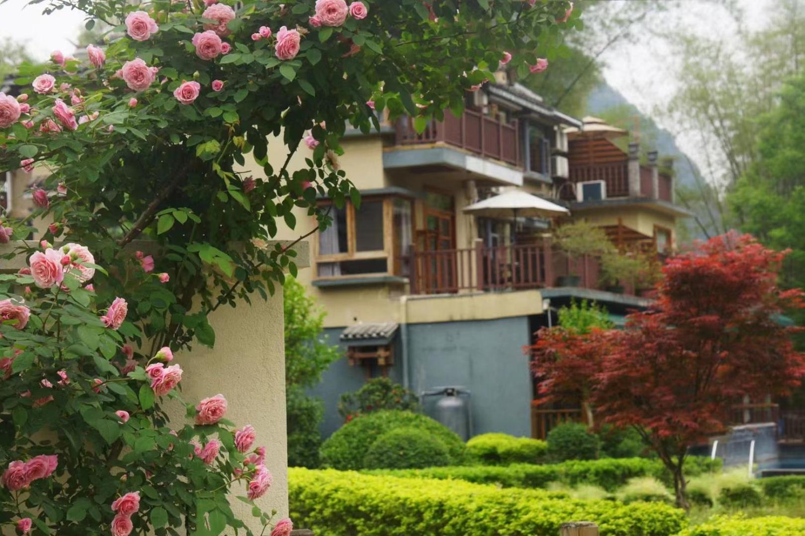Moondance Boutique Resort Yangshuo Extérieur photo