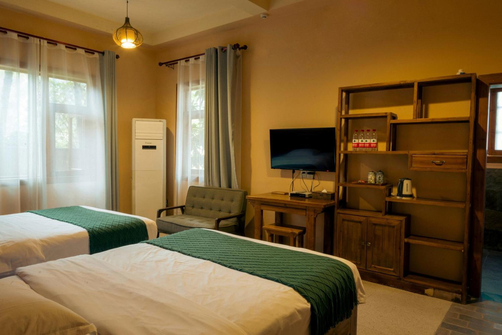 Moondance Boutique Resort Yangshuo Extérieur photo